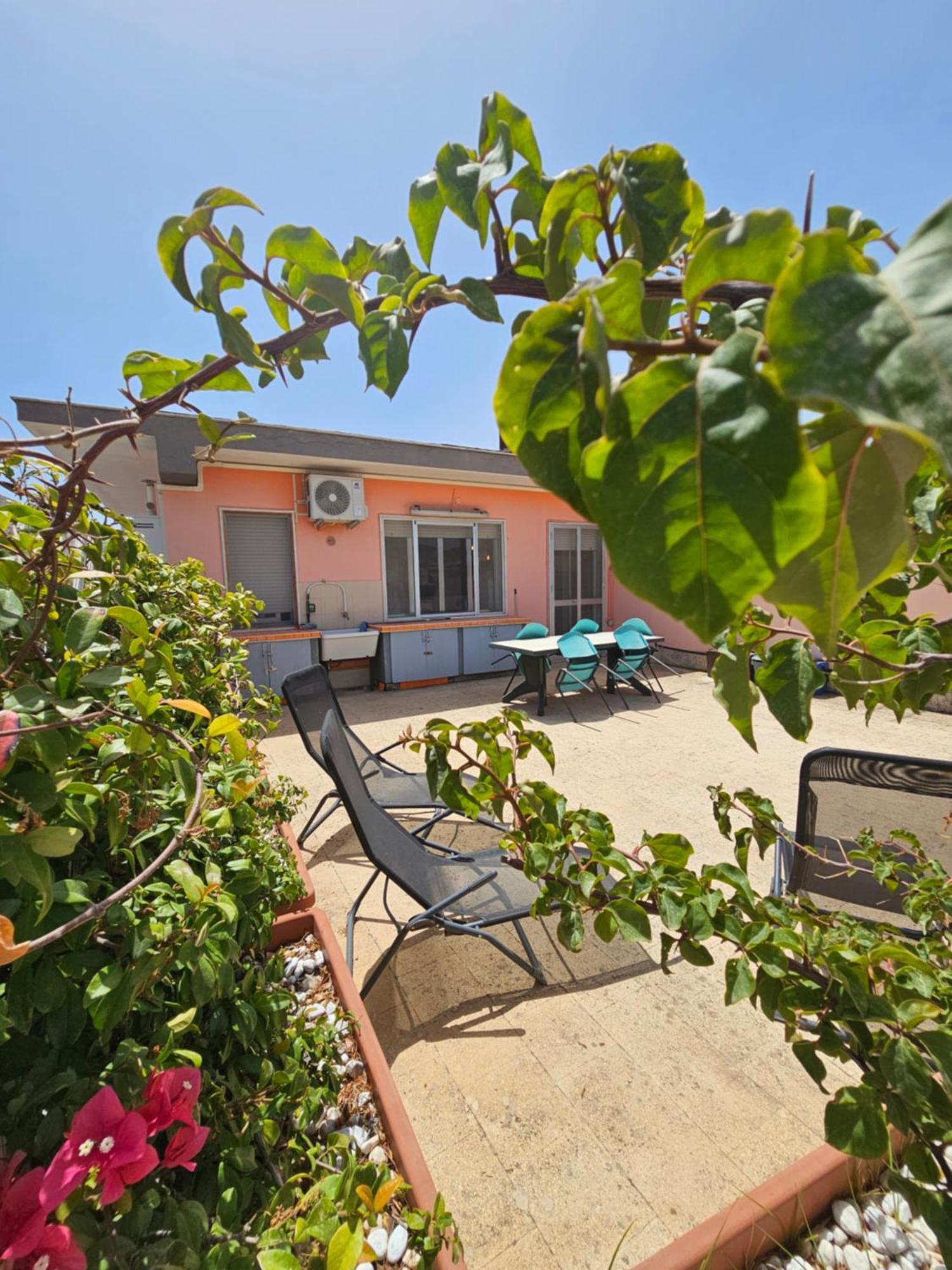 Stella-Guesthouse Solarino Exterior photo